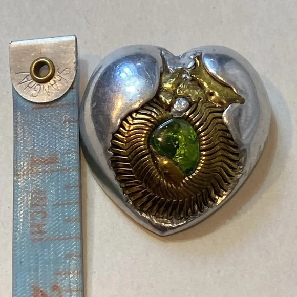 One-of-a-kind Lee Benner Mixed Metal Pocket Heart Brooch-Signed - Picture 3 of 5